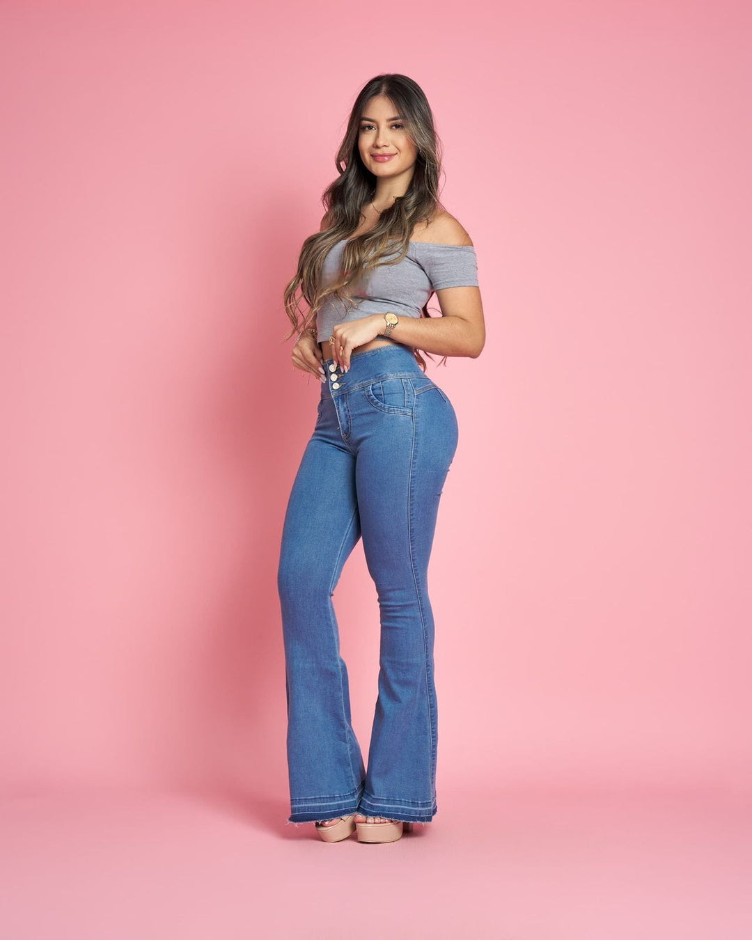 Jeans Campana sin bolsas Claro MM029 marca MENNI